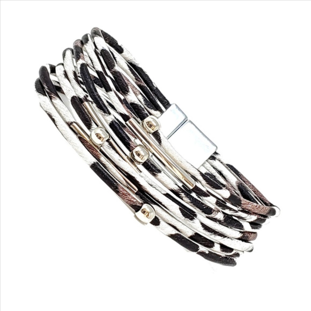 Leopard Magnetic Bracelet - Black and White